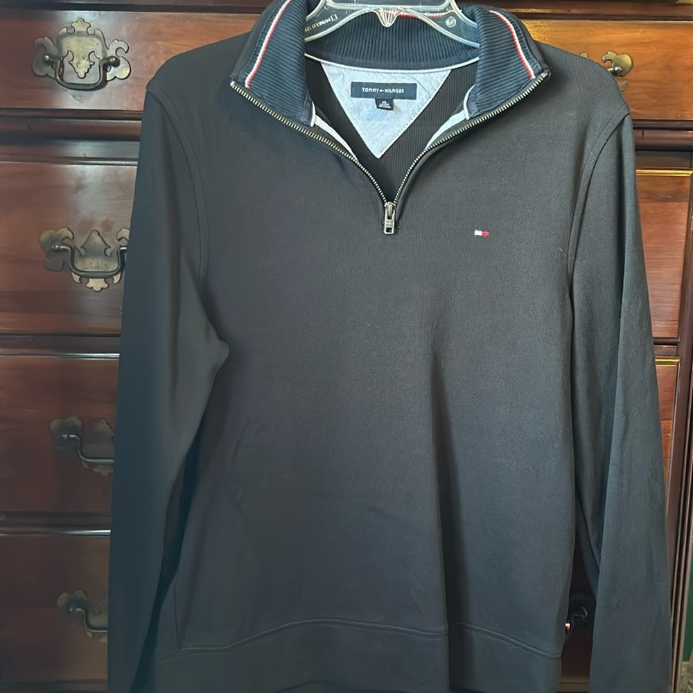 Black zip Tommy sweater. Men’s xs.